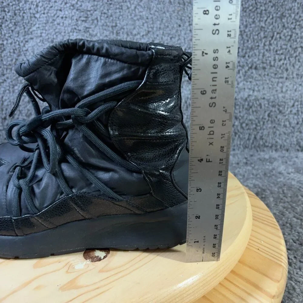 Nike Tanjun Boots High Rise Women Size 8 Triple Black Anthracite Lace Up Sneaker